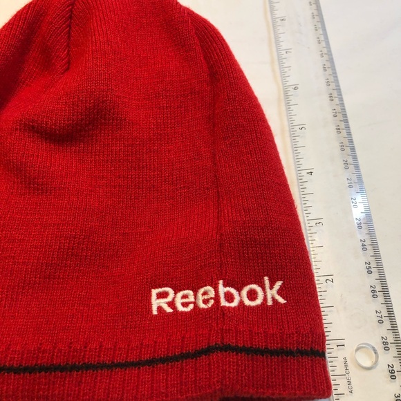 Ottawa Senators NHL Hockey Reversible Beanie Cap - Vintage Reebok Toque Hat 2010 - Picture 13 of 14